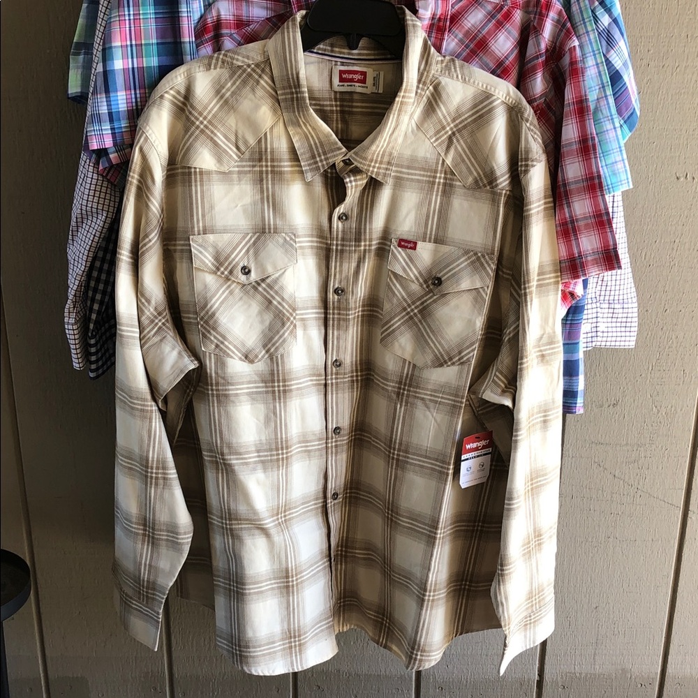 Wrangler Cream-Beige Plaid Western Shirt